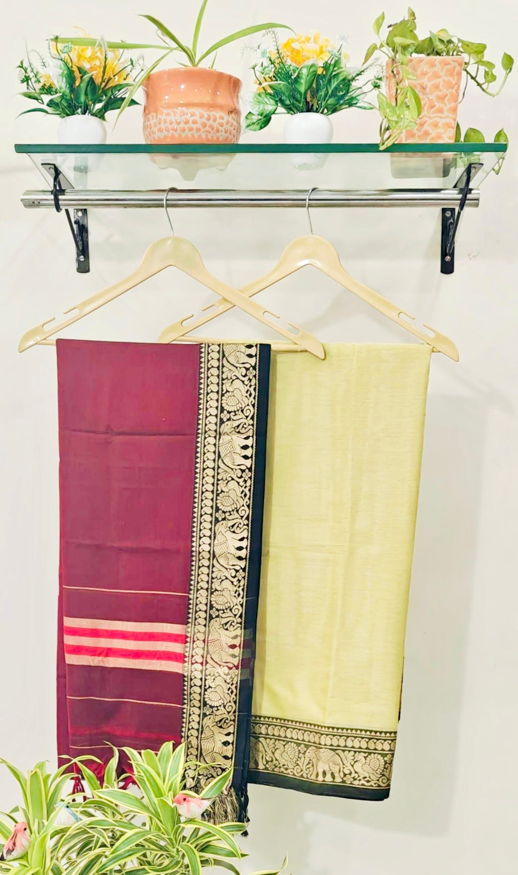 Narayan pit suit