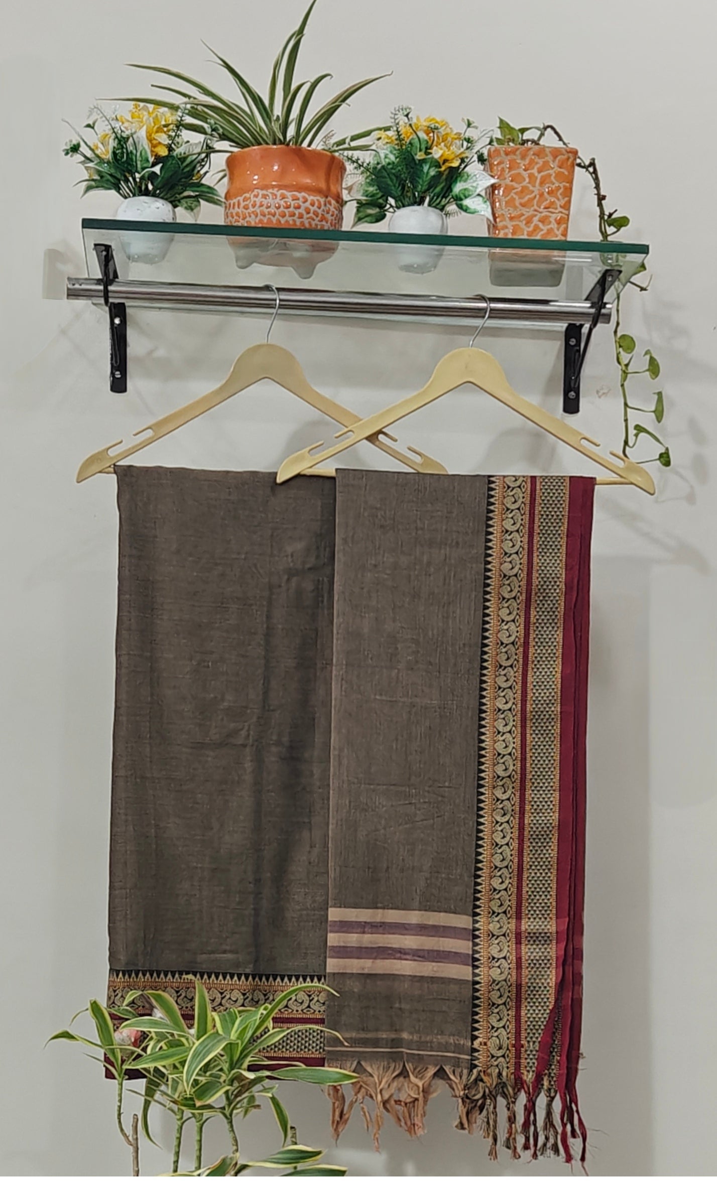 Narayanpit suit