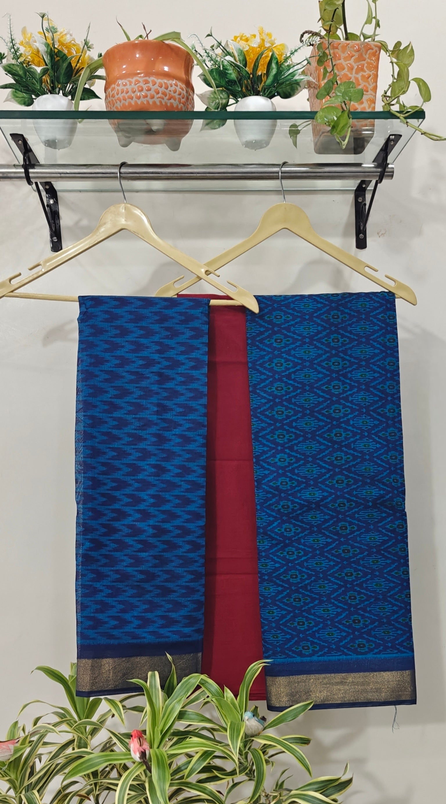 Unstitched suit