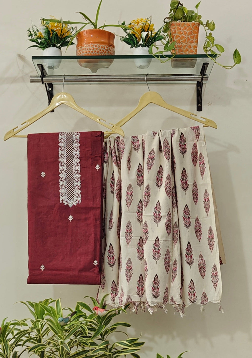 Handloom unstitched suit