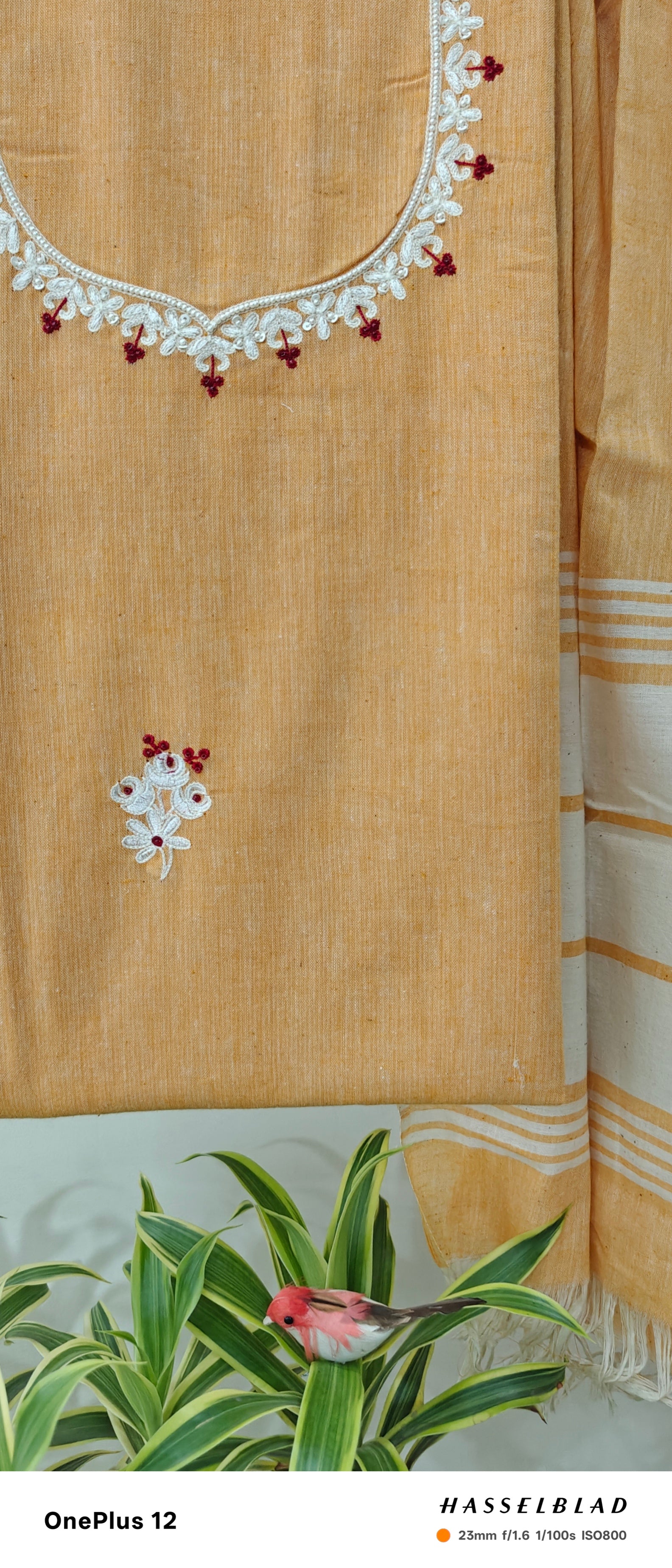 Handloom unstitched suit