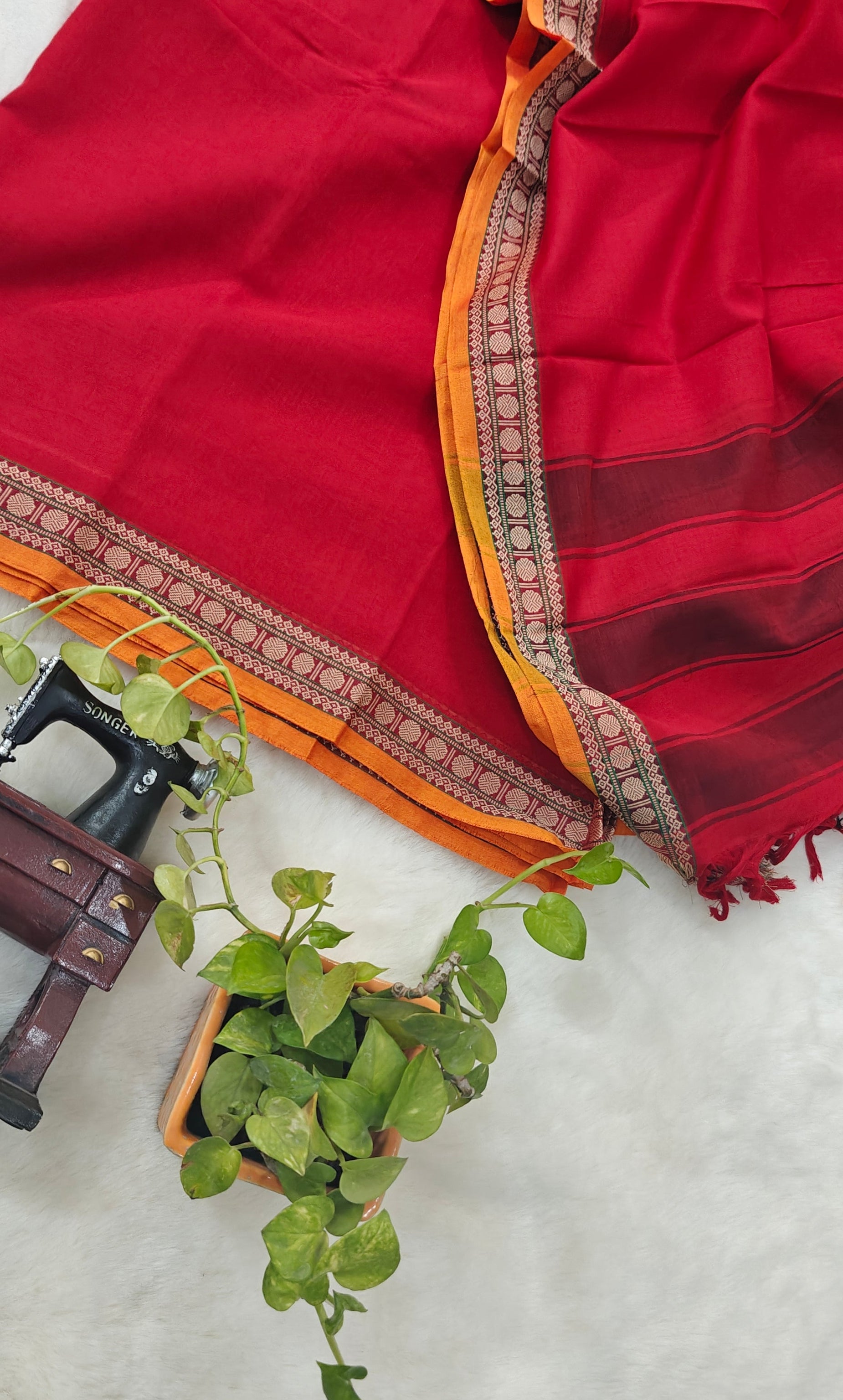 Narayan pit suit