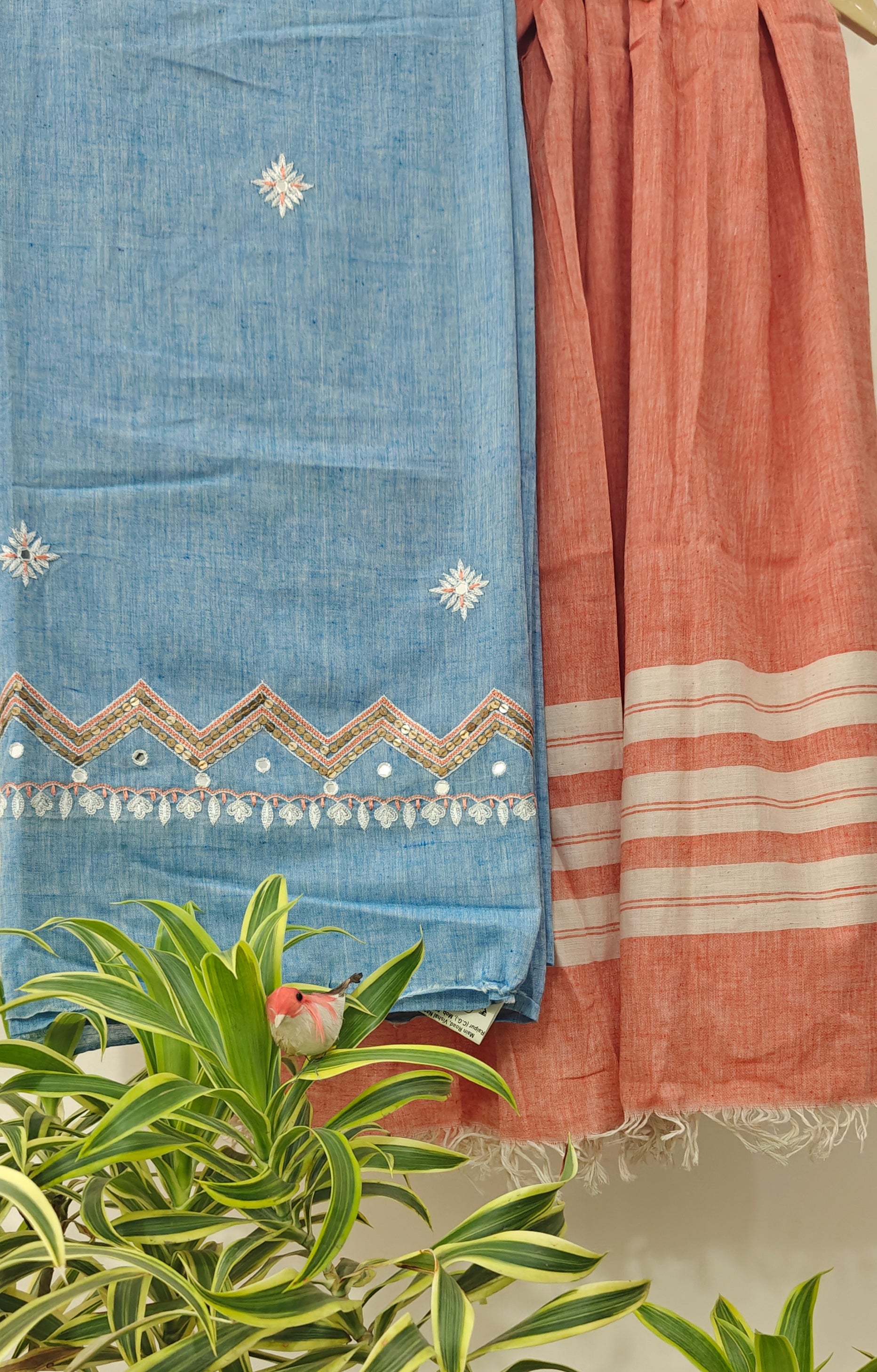Handloom unstitched suit