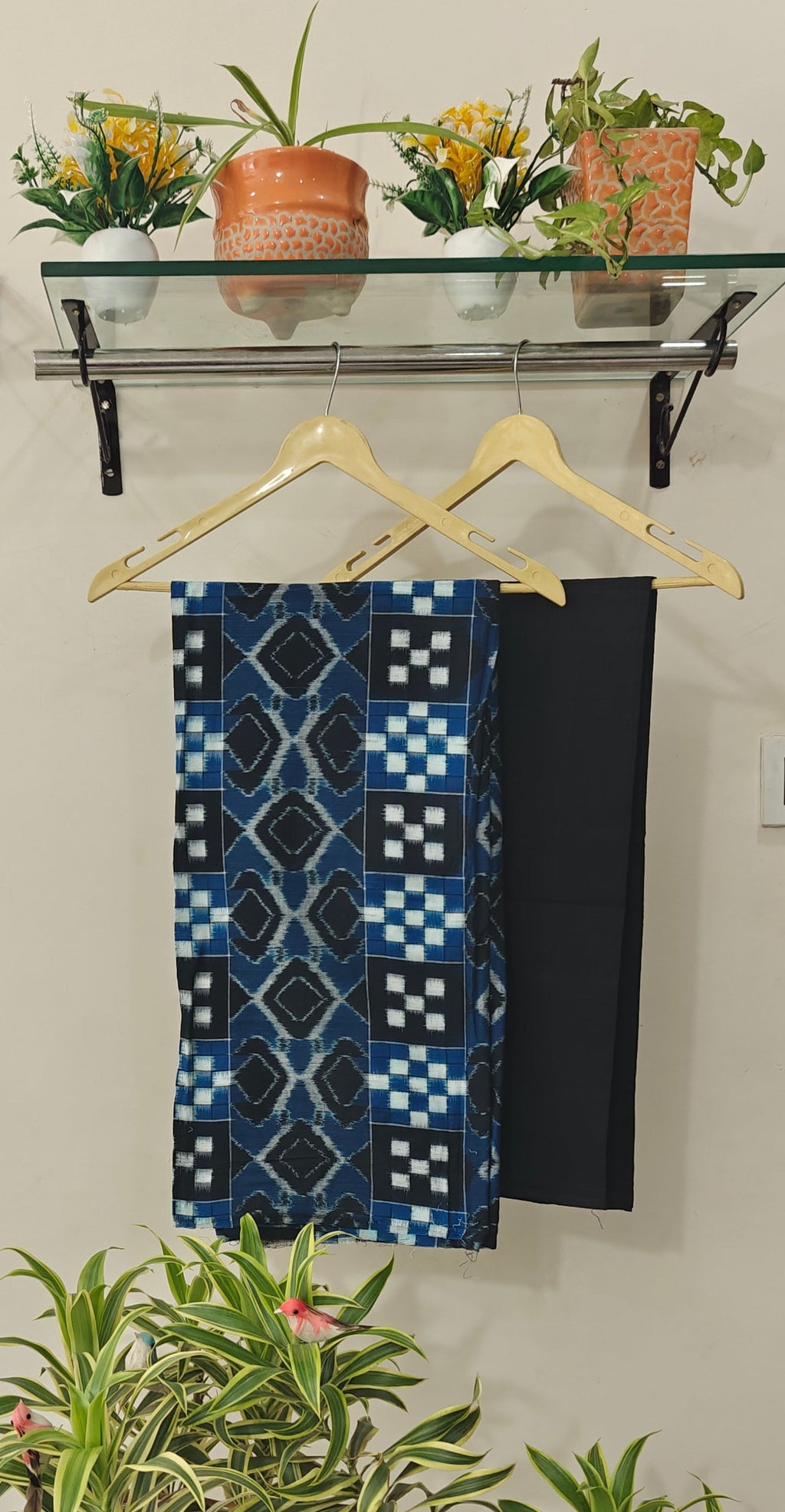 Handloom unstitched suit