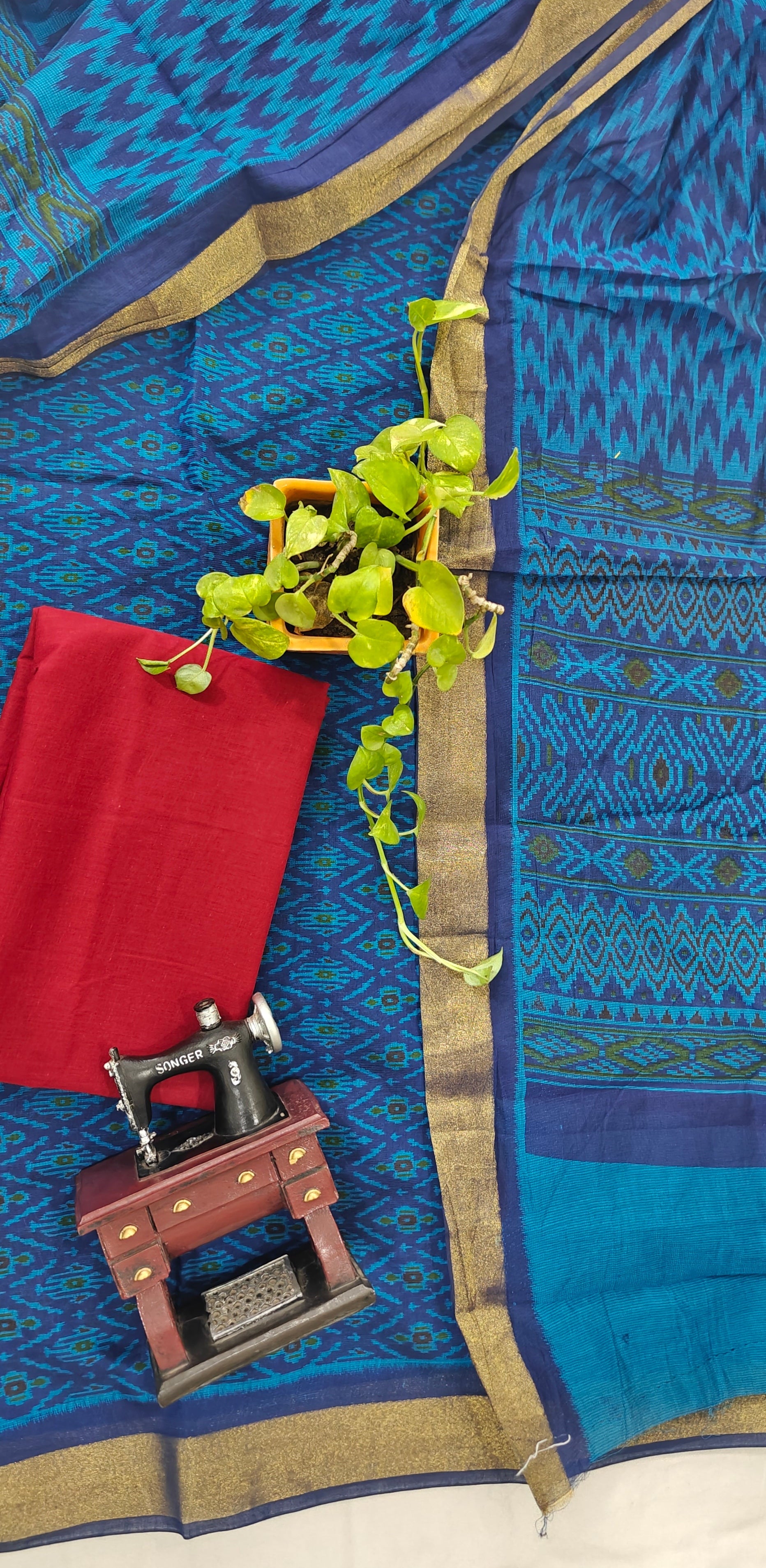 Unstitched suit