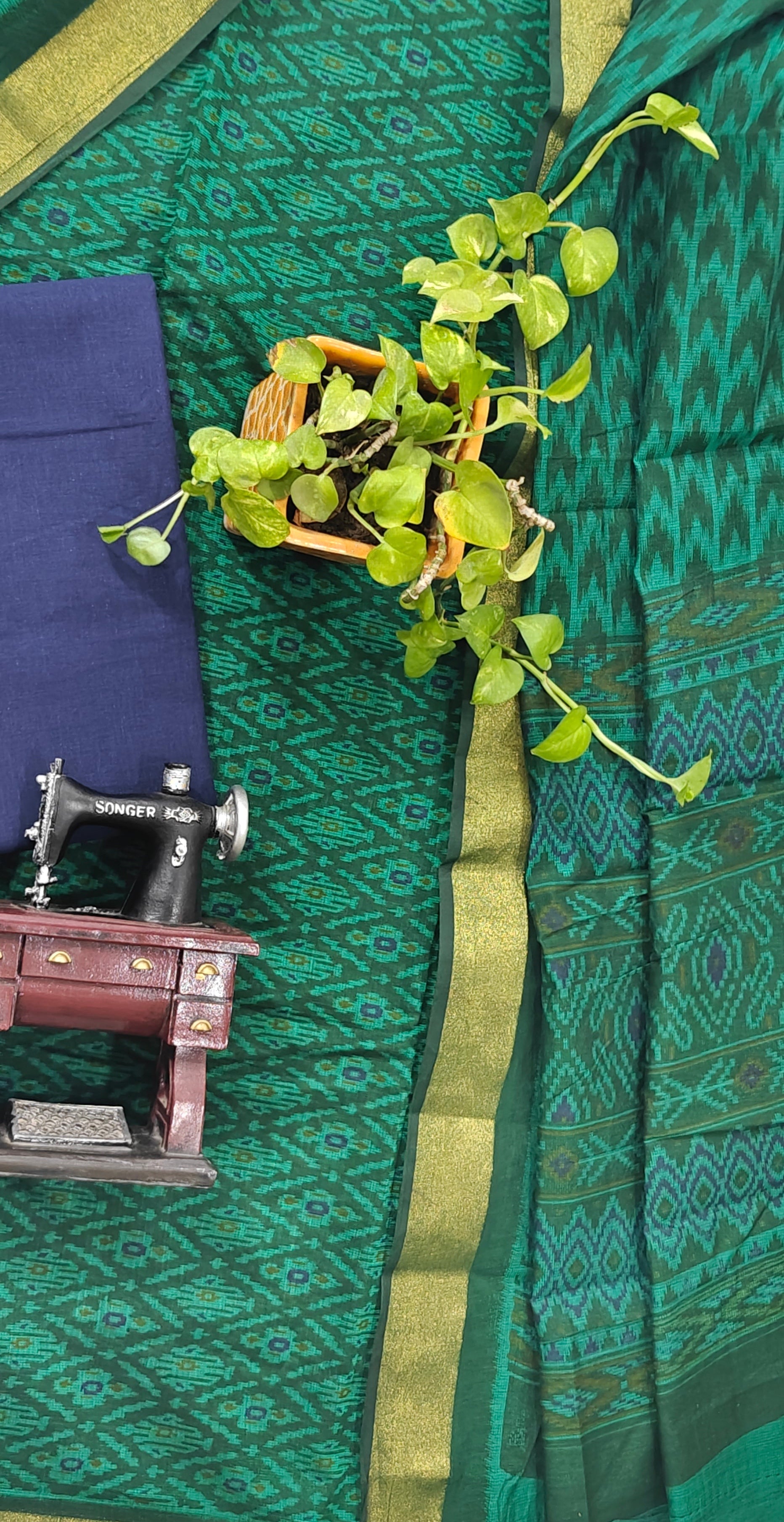 Unstitched suit