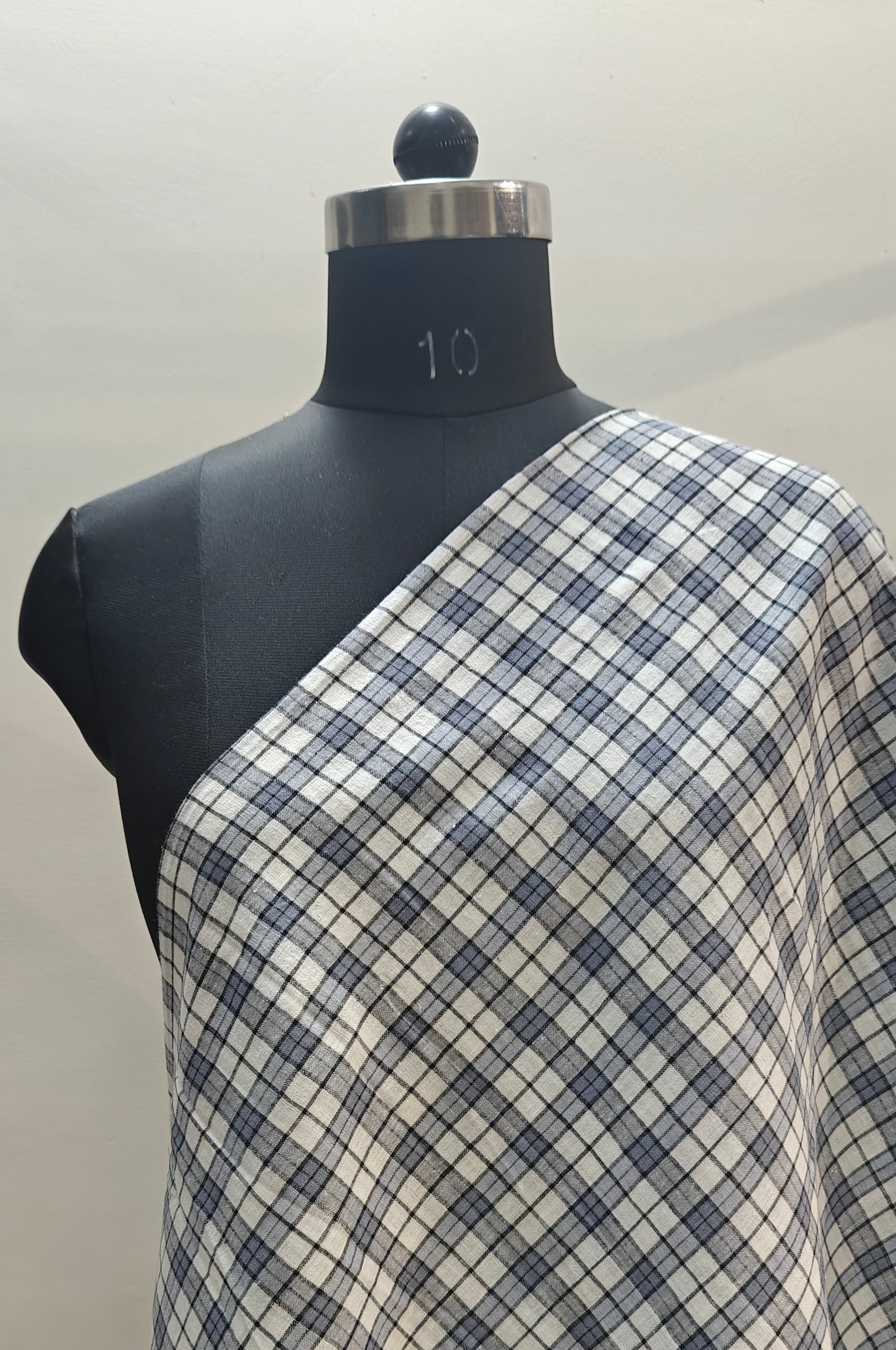 criss-cross checkered