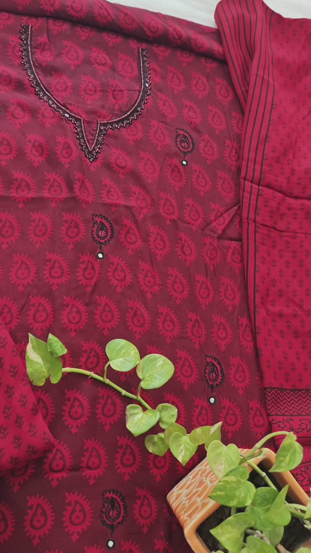 Unstitched suit